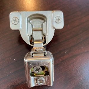 25 cabinet hinges with screws